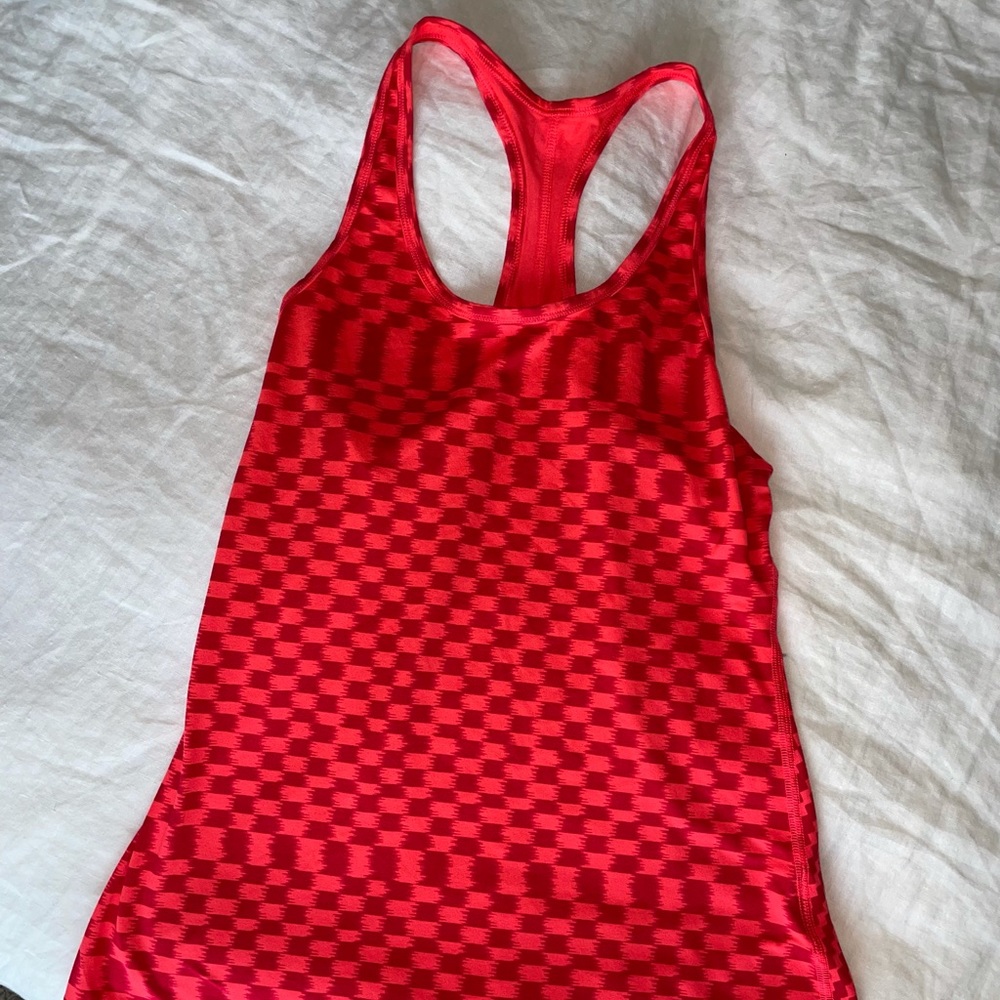 Nike workout tank